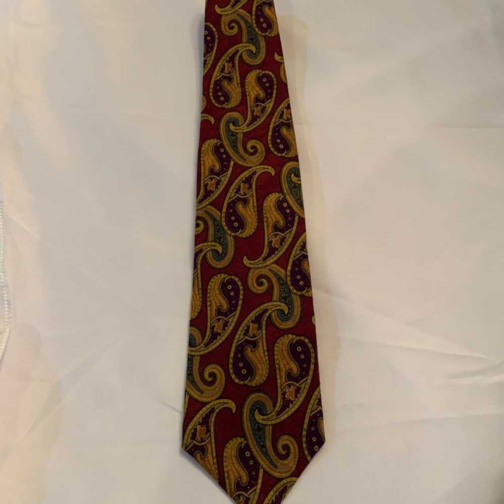 Men’s silk tie hundred percent silk vintage